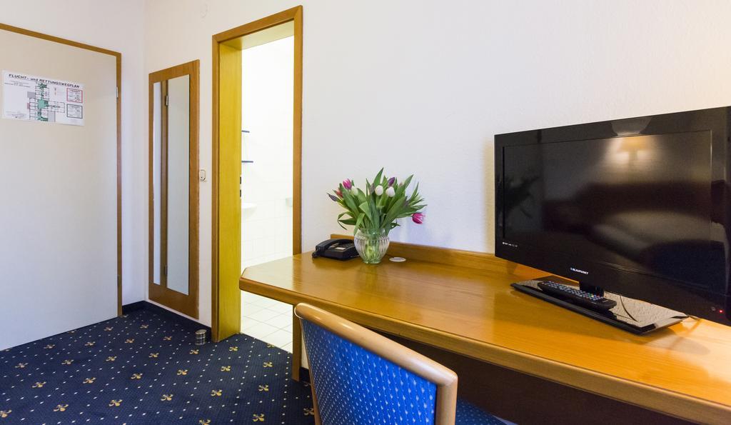 Hotel Eydt Kirchheim كيرشهيم المظهر الخارجي الصورة