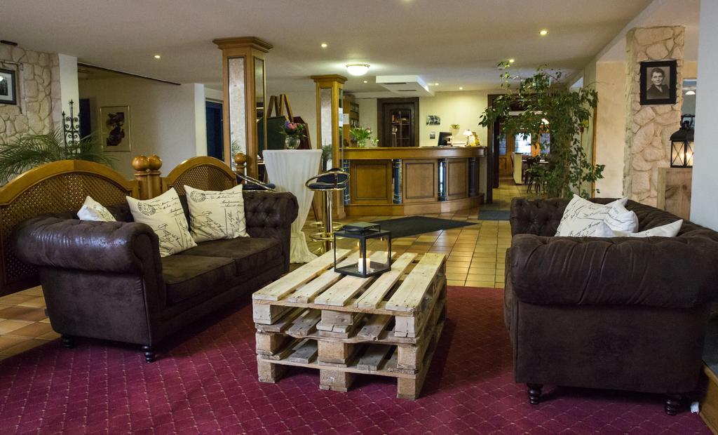 Hotel Eydt Kirchheim كيرشهيم المظهر الخارجي الصورة