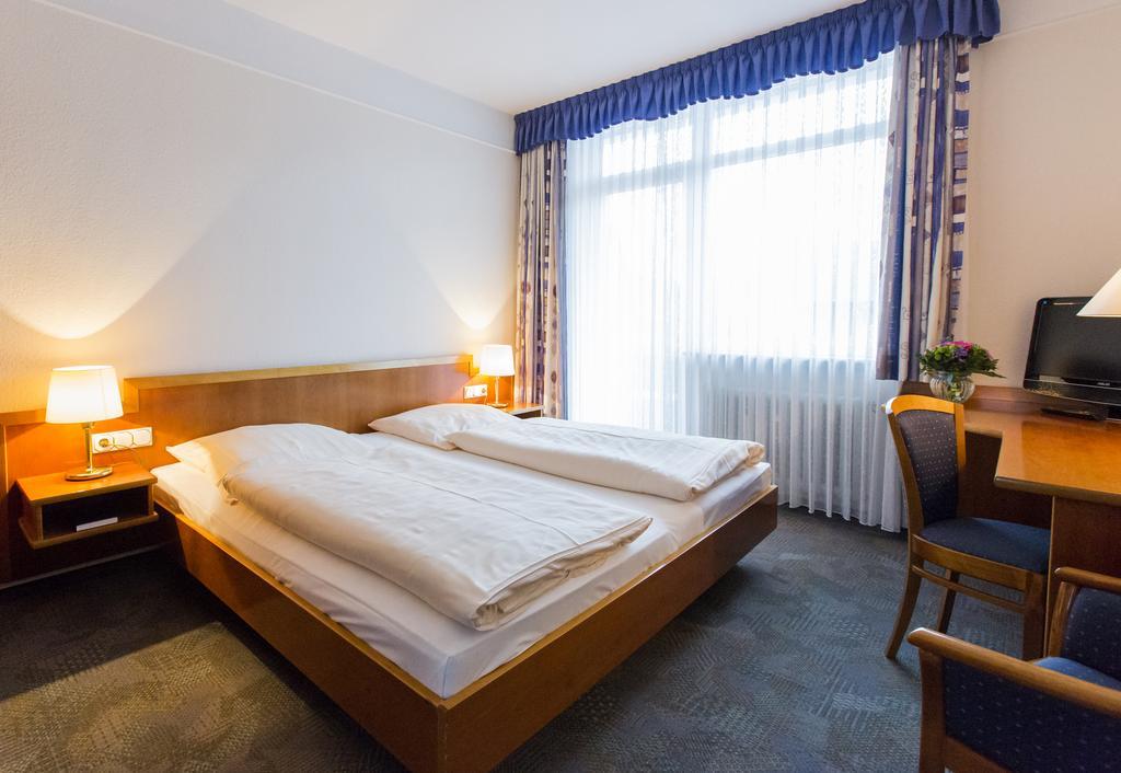Hotel Eydt Kirchheim كيرشهيم المظهر الخارجي الصورة